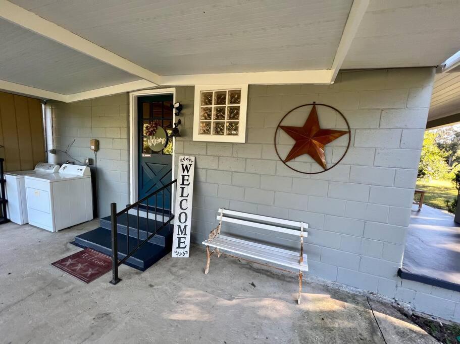 Quiet In The Country Close To Major Theme Parks Ridge Manor